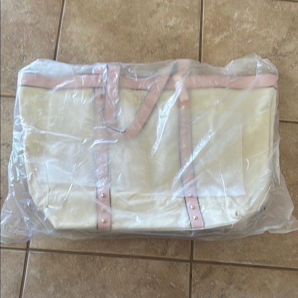 Victoria's Secret Cream and Pink Tote Bag with Stylish Appeal - Picture 1 of 3